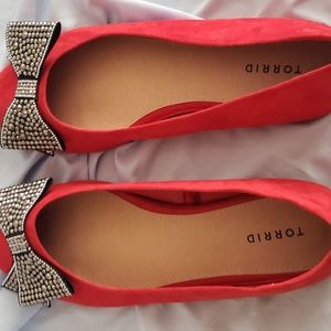 Size 12 W NWOT red ballet flats with sequin bow